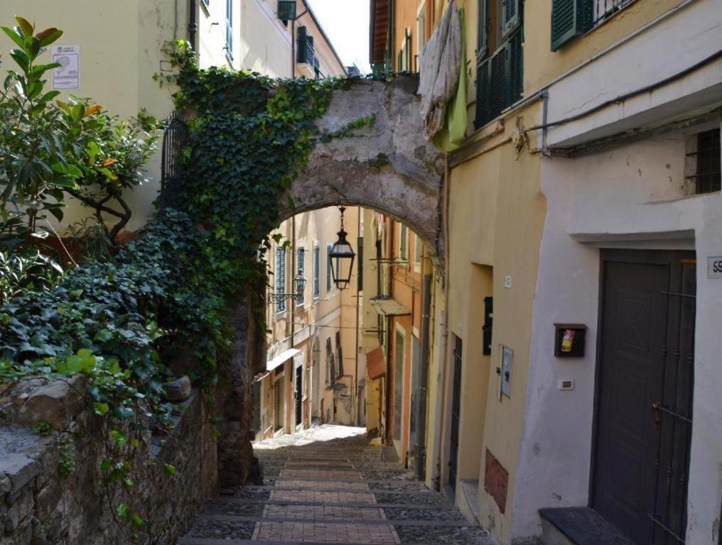 Casa Rosa Lucia Centrale Con Parcheggio San Remo Buitenkant foto