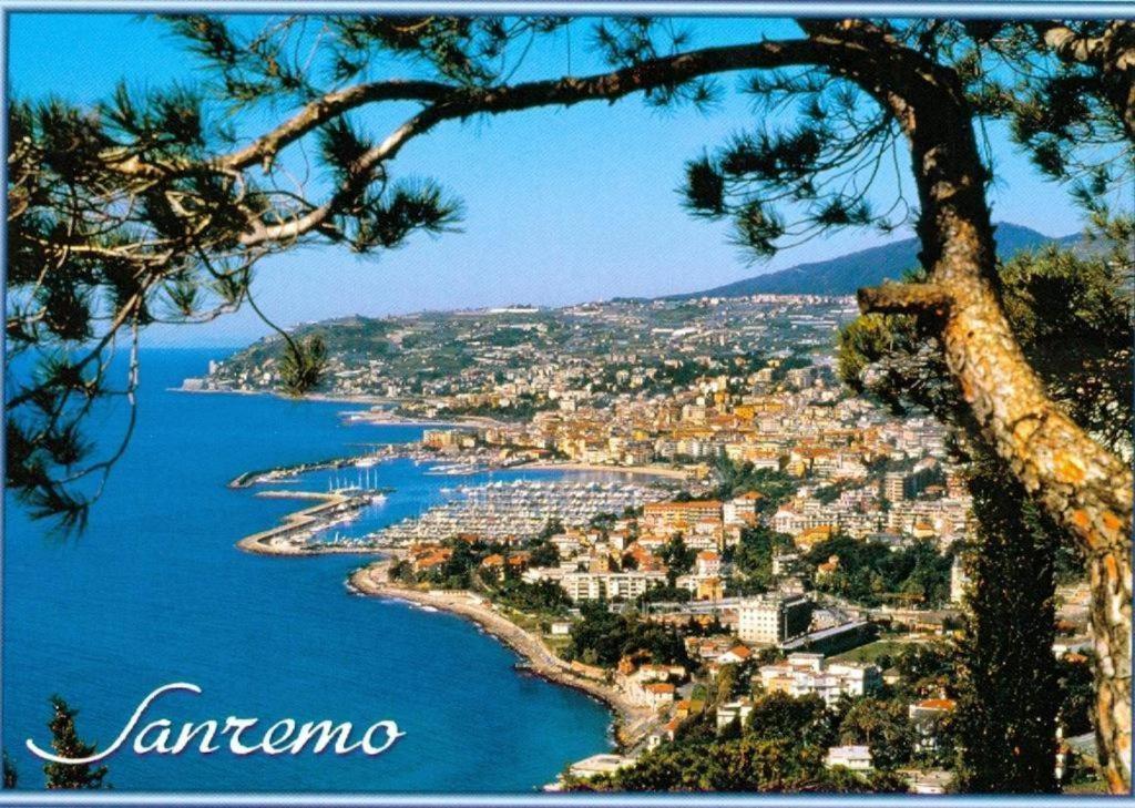 Casa Rosa Lucia Centrale Con Parcheggio San Remo Buitenkant foto