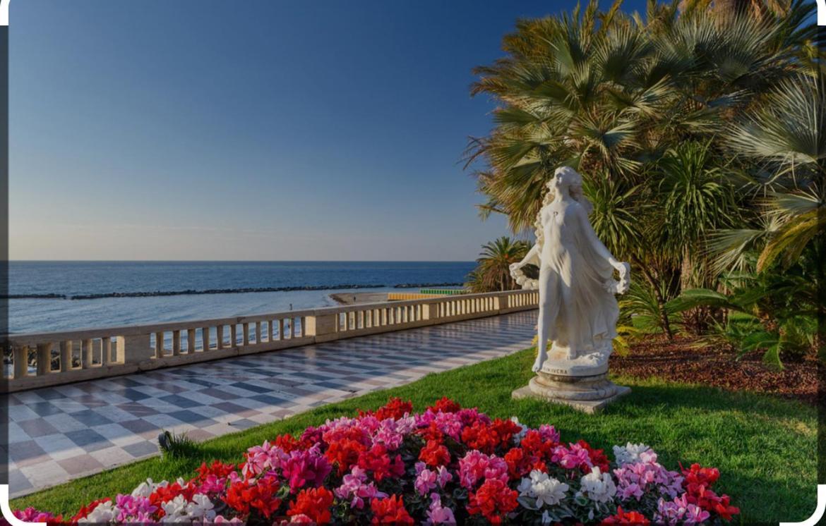 Casa Rosa Lucia Centrale Con Parcheggio San Remo Buitenkant foto